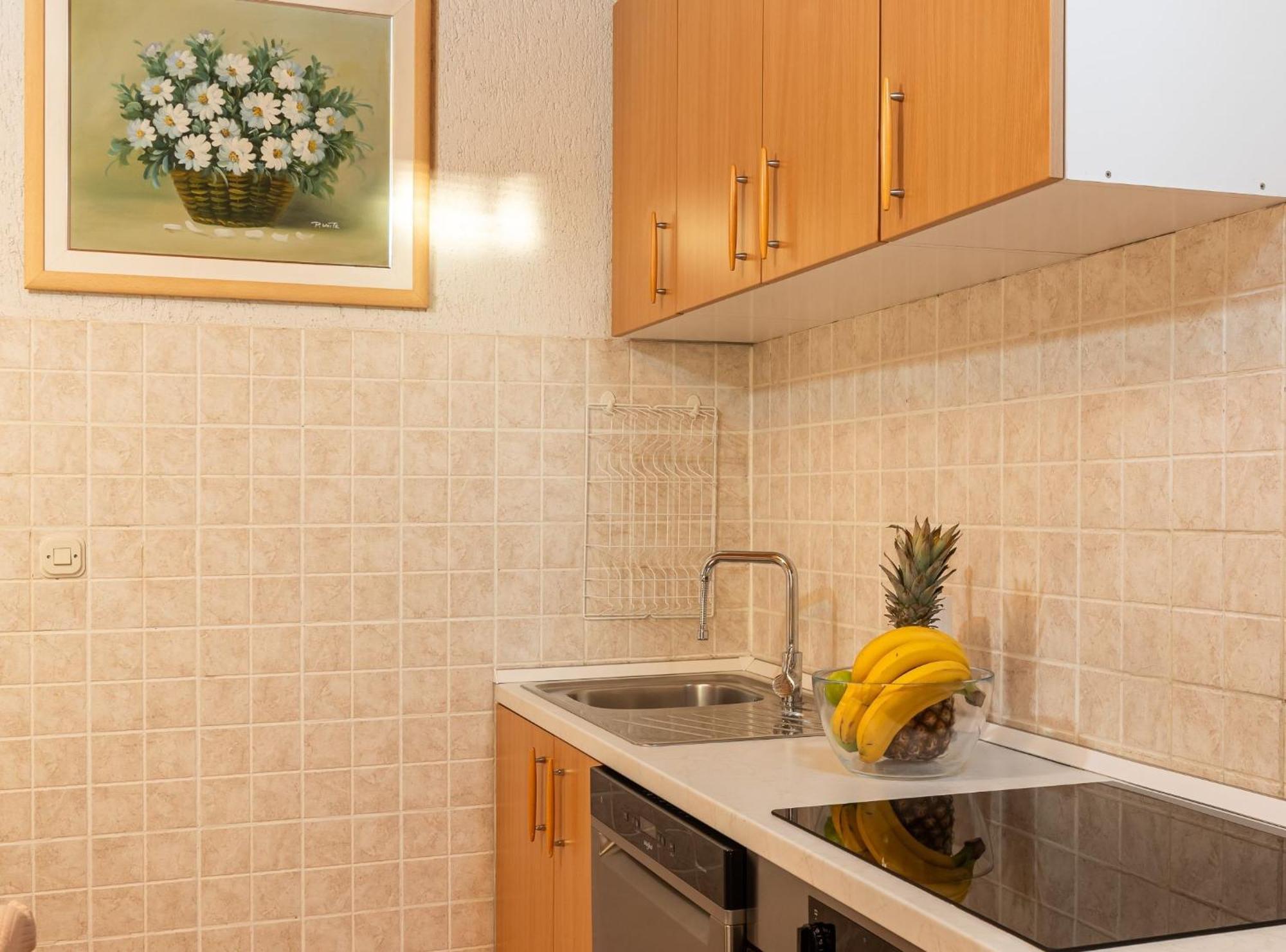 Villa Source With Private Pool Pridvorje Kültér fotó