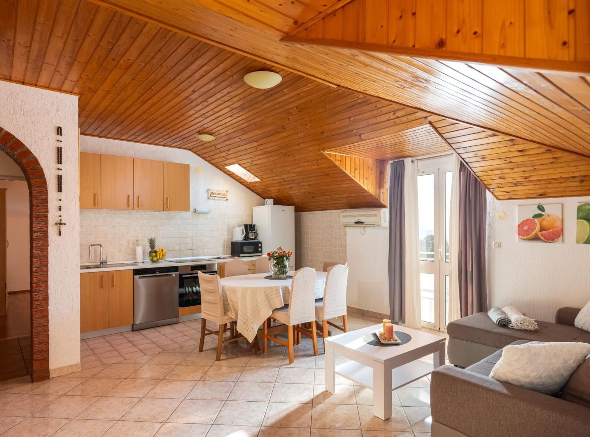 Villa Source With Private Pool Pridvorje Kültér fotó